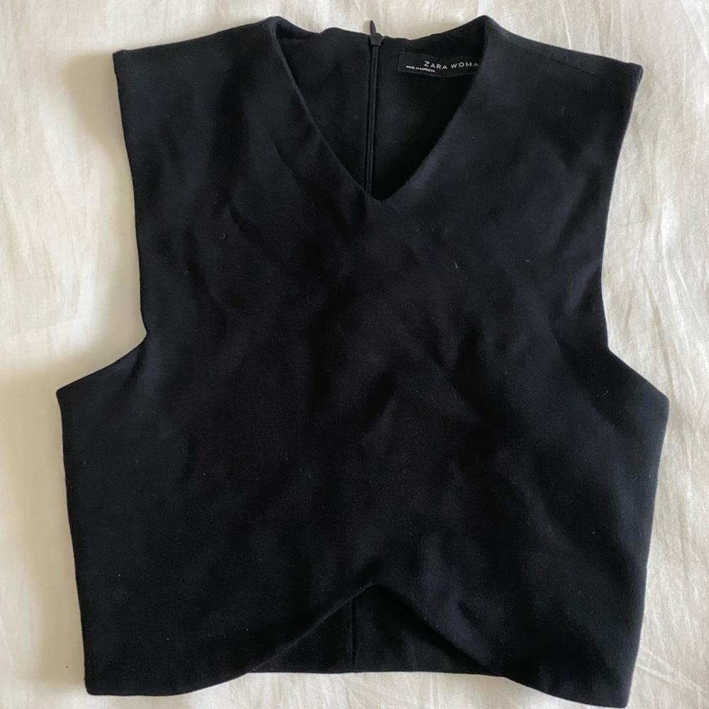 Zara black crop top stretchy - sm or med